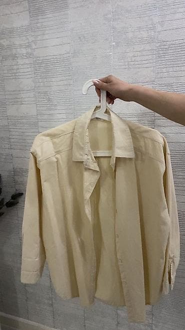 Рубашки: Bej rəngli uzunqol köynək - Klassik yaxalıq və düyməli ön hissə - — 1