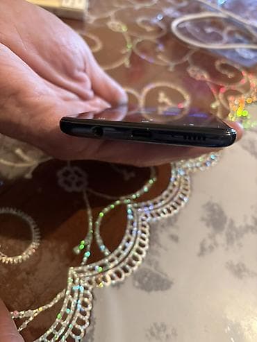 simsiz qulaqliq: Samsung Galaxy A51, rəng - Qara, İki sim kartlı — 1