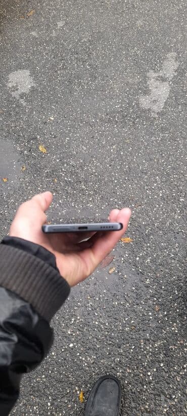 телефон флай металлический корпус: Qara rəngdə smartfon - Tam ekranlı, nazik çərçivəli dizayn - Ön — 4