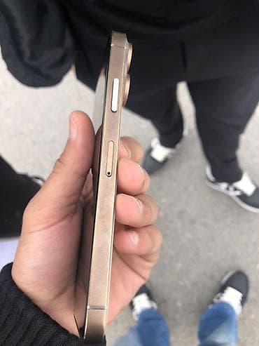 iphone 14 max: Qızılı, Face ID — 1