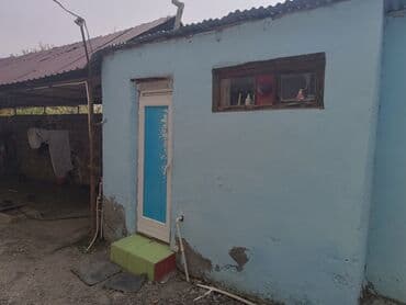 meyve tərəvəz: RT Arxasında körpüdən sağda 2 ci küçədə 2 mərtəbəli 8 otaqlı həyət evi — 6