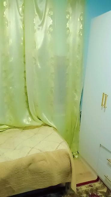 xaqlarda kiraye ev: Kirayə üçün ayrıca otaq - Rahat və işıqlı otaq; pəncərə və açılan — 1