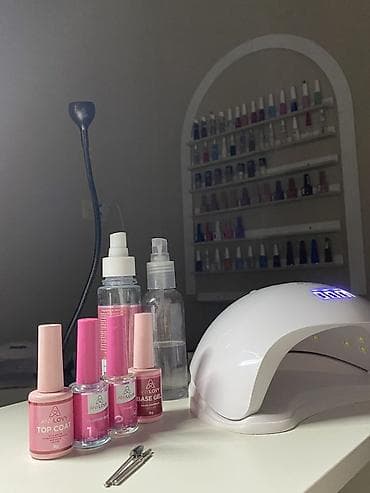 Manikür üçün peşəkar gel-lak dəsti Tərkibi: - UV/LED lampası (taymer