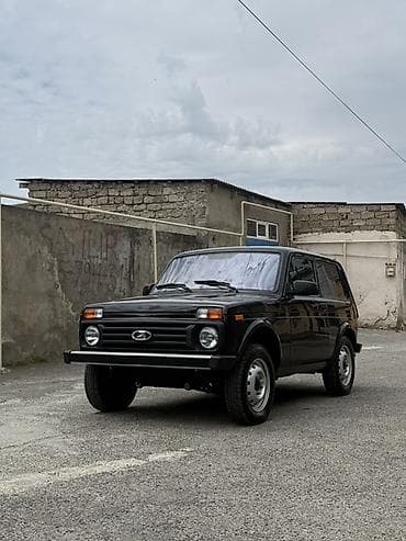 gaz 53 dizel: VAZ (LADA) 4x4 Niva: 1.7 l | 2017 il 130000 km Ofrouder/SUV — 2