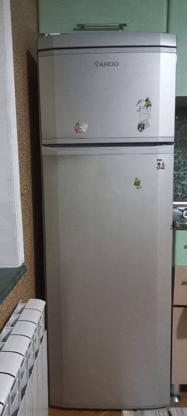 Cadillac: Б/у 2 двери Ardo Холодильник Продажа, цвет - Серебристый — 1