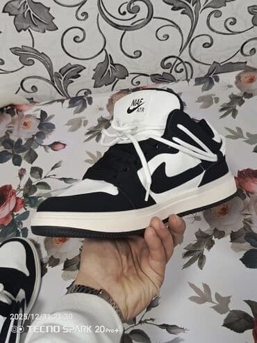 Мужская обувь: Qara-ağ rəng kombinində gündəlik idman ayaqqabısı - Model: aşağı — 1