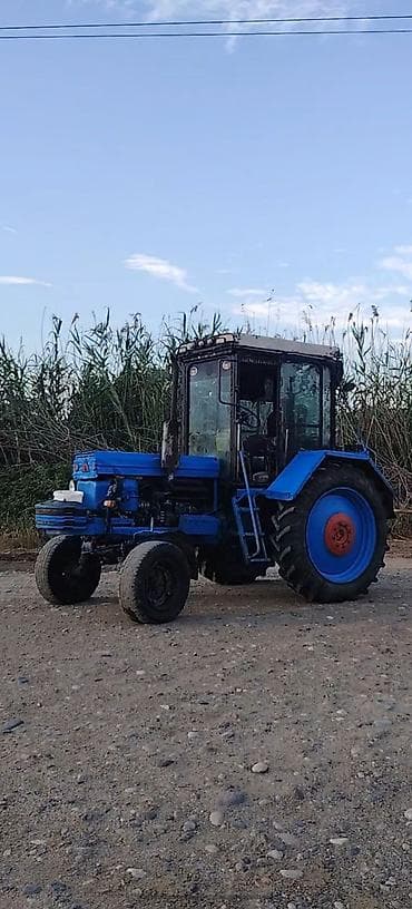 Traktor Belarus (MTZ) 28, 1990 il, 40 at gücü, motor 3.8 l, İşlənmiş