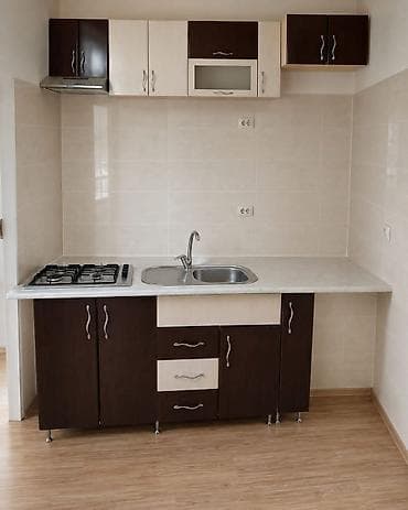 Mətbəx mebeli 3metre keyfiyyetsiz deil mohkəm materialdi 330azn — 1