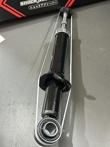 341322 – Toyota Prius 20 arxa amortizator Alternativ OEM: * — 3