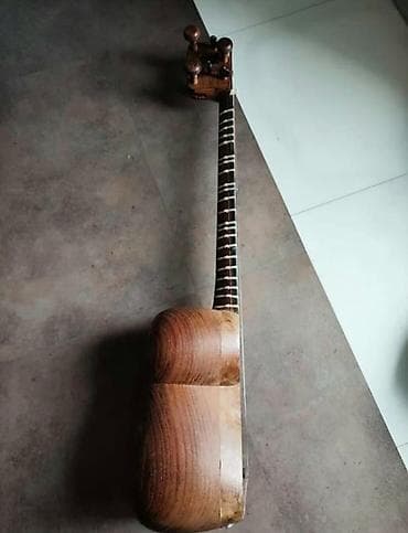 Tecili tar satilirəla vəziyyətdədir.Heç bir diffekti çati yoxdur — 1