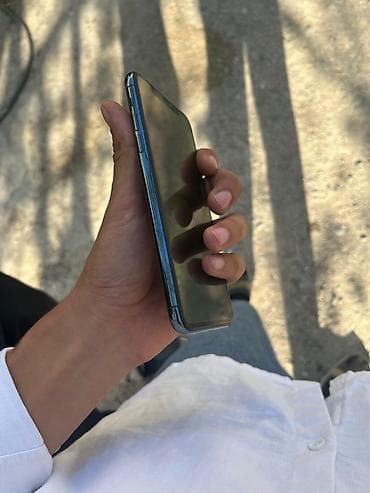telef: IPhone 11 Pro Max, 64 GB, Matte Midnight Green, Face ID — 5