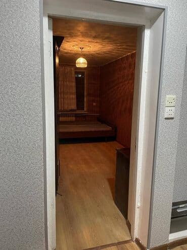 gunluk evler sumqayit: Nərimanov metrosunun yaxınlığında yerləşir. Orta təmirlidir. 2 otaq — 11