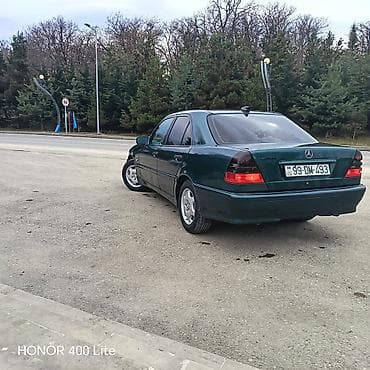 volkswagen beetle satilir: Mercedes-Benz C 180: 1.8 l | 1999 il Sedan — 3