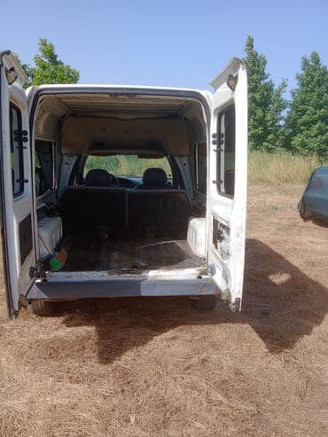 купить мопед в кредит: Ford Courier yük furgonu hem sernişin hem yuk unversaldi cox rahat — 5