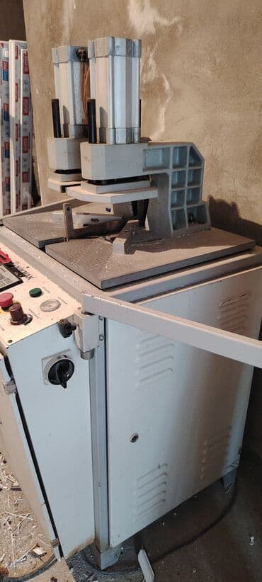 qara qadın koftaları: Digər — 1