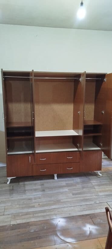 şifoner dolab: Düz dolab, Dolab-asılqan — 3