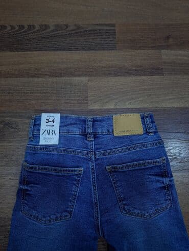 детский джинсовый костюм: Uşaq Salvari Cins 104 razmer
Zara teze — 4