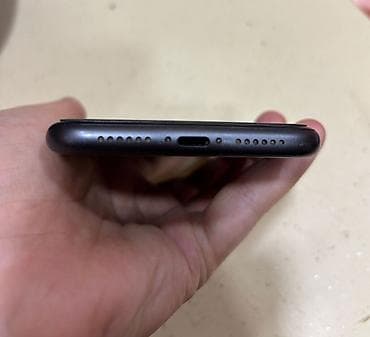 iphone ekranları: IPhone 11, 128 GB, Qara, Face ID — 5