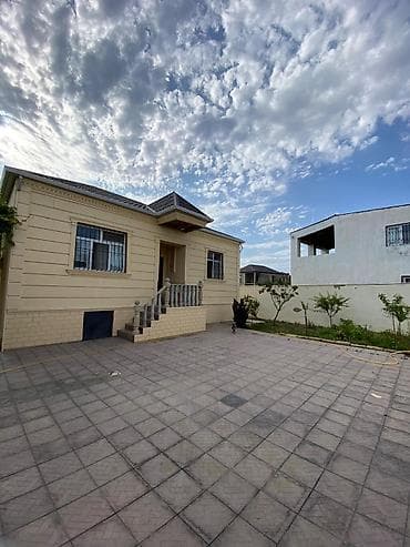 Corat bağlarının ən seçilən, villalarla əhatə olunmuş elit məkanında