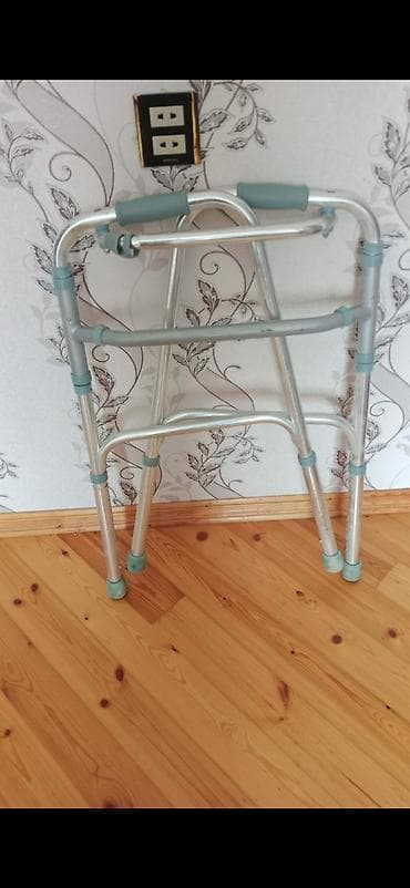 Tibbi məhsullar: Yüngül və dayanıqlı gəzinti çərçivəsi (walker) - Material: möhkəm — 1