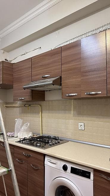 Ev üçün mebel: ((5737))*Asya* Qiymet. 300 azn. Metbex mebili ölçü 2.50 sm. Ustunde — 1