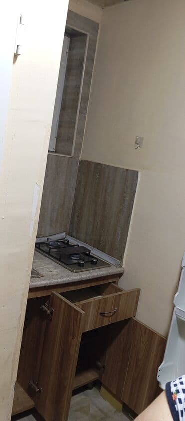 biləcəri kirayə evlər 2023: Bileceride ag sarayin kuruqunda 1 otaqli heyet evi kiraye verilir 1.2 — 3