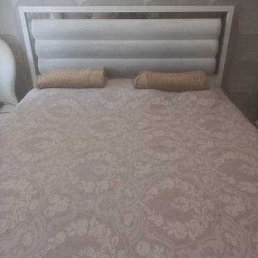 laminat mebel: İkinəfərlik çarpayı, İşlənmiş — 4