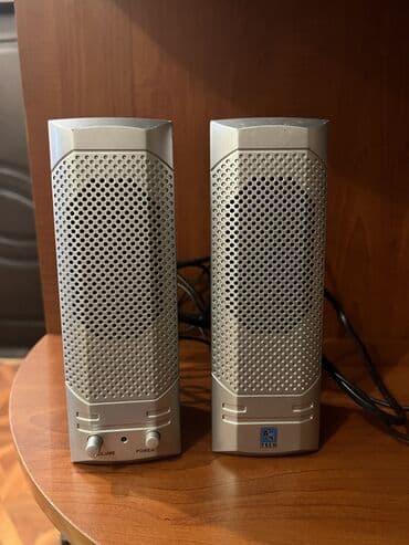 Sesgüclendirici. Satilir. Islenib. Hec bir problemi yoxdur. 25 azn