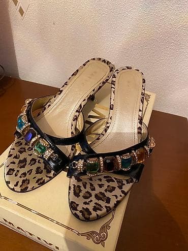 Uqqilər: Sabo, Ölçü: 37, rəng - Qara, İşlənmiş — 5