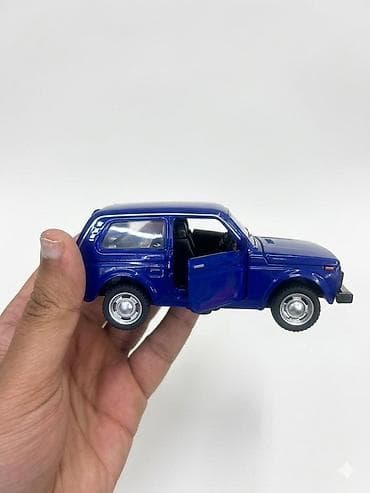 oyuncaq kamaz type 1: Məhsul: LADA Niva (VAZ 2121) metal oyuncaq model avtomobil - Miqyas — 2