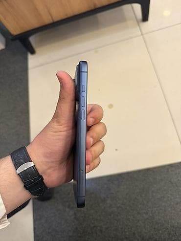 iphone x max: IPhone 17 Pro Max, 256 GB, Mavi, Zəmanət — 3