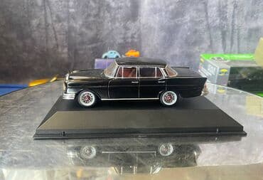metbex tavan modelleri: Коллекционная модель Mercedes-Benz 220SE W111 black 1959 Vitesse — 13