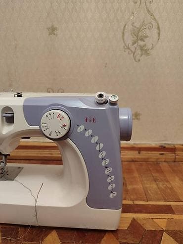 kofe masini: Yepyeni tikis masini. Bir defe de olsun istifade olunmayib. Xaricden — 6