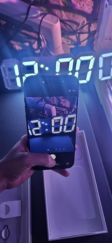 şarj: IPhone 17 Pro Max, 256 GB, Mavi, Barmaq izi, Simsiz şarj, Face ID — 3