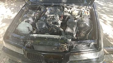 oyuncaq bmw: BMW 3 series: 1.6 l | 1991 il Sedan — 6