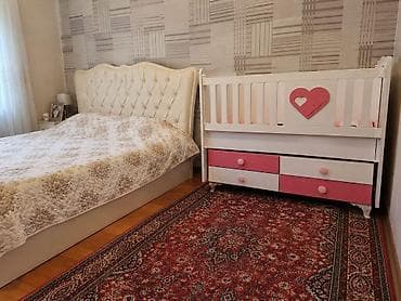 chicco besik: Usaq beşiyi problemi yoxdur. Qiymet 40 azn Unvan Memar Ecemi — 1