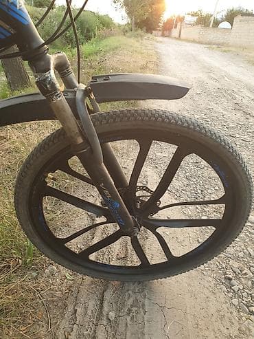 velosipe: İşlənmiş Şəhər velosipedi Strim, 26", sürətlərin sayı: 7, Ünvandan götürmə — 5