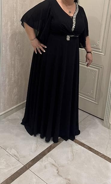 Qara rəngli zərif ziyafət/libas italiiyadan ozum getirmiwem her olcu — 1