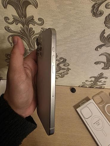 iphone adapteri: IPhone 15 Pro Max, 256 GB, White Titanium, Simsiz şarj, Face ID, Sənədlərlə — 6