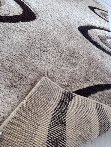 tuklu indriler: Xalça — 2