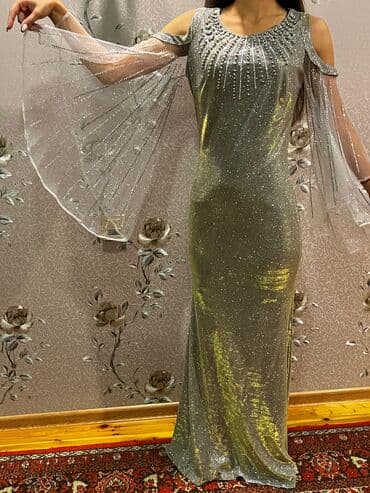 Ziyafət donu, Maksi