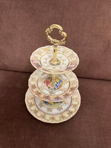 Tort və şiriniyyat qabı