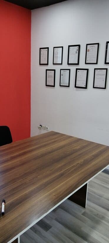 Elmlər metrosunun yaxınlığında yerləşən 160 kv.m sahəsi olan 6 otaqlı — 7