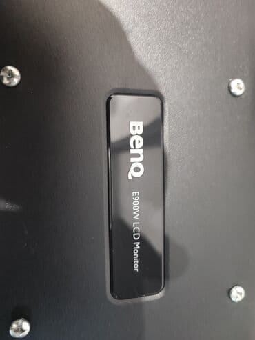 samsung monitor: Video müşahidə üçün, divardan asılan,BenQ E2200W LCD monitor + divar — 6