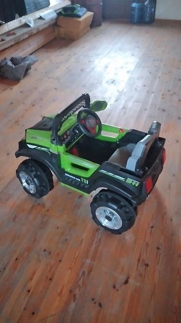 ana bala dest: Uşaq üçün elektrikli off-road jeep tipli maşın - Rəng: yaşıl-qara — 1