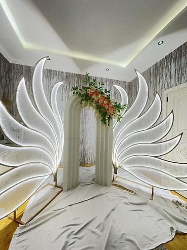 Dekorlar və bəzəklər: Meley qanadlari ve ag arka yeni nesil dekorlardir — 1