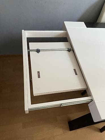 balkon stul: Açılan yemək masası və 6 ədəd kreslo dəst . stolari bezileri ayaqlari — 3