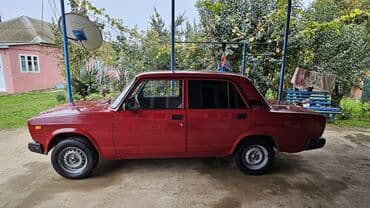 ваз 2107 азербайджан: LADA 2107 sedan – qırmızı rəng Xüsusiyyətlər: - Kuzov: 4 qapılı — 5