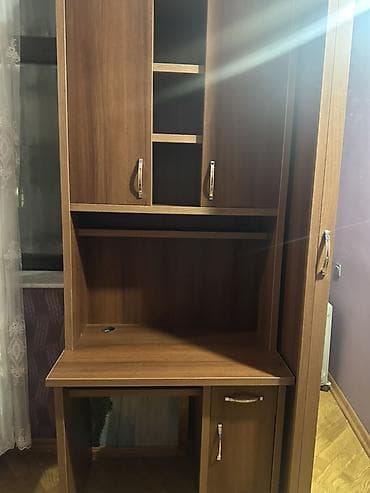 usdular: Komplekt: İş masası + qarderob dolabı (güzgülü) - Material: ağac — 2