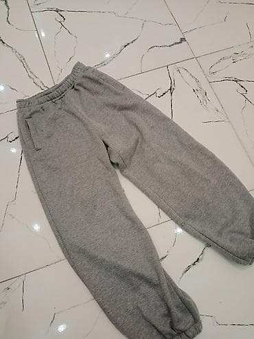 rezin botlar: Boz rəngli unisex idman şalvarı - Kəsim: Klassik “jogger” modeli — 3